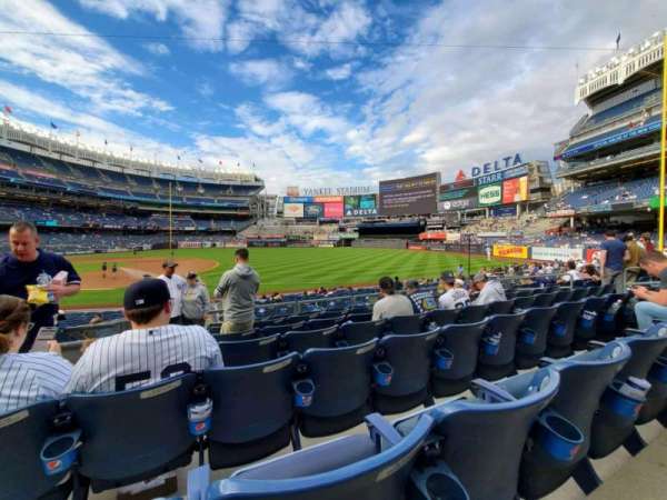 Yankee Stadium, section: 113, row: 7, seat: 15