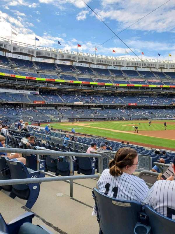 Yankee Stadium, section: 113, row: 7, seat: 14