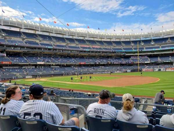 Yankee Stadium, section: 113, row: 7, seat: 12