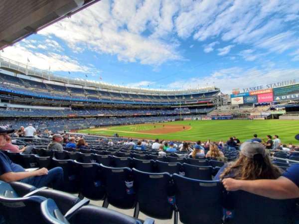 Yankee Stadium, section: 113, row: 15, seat: 5