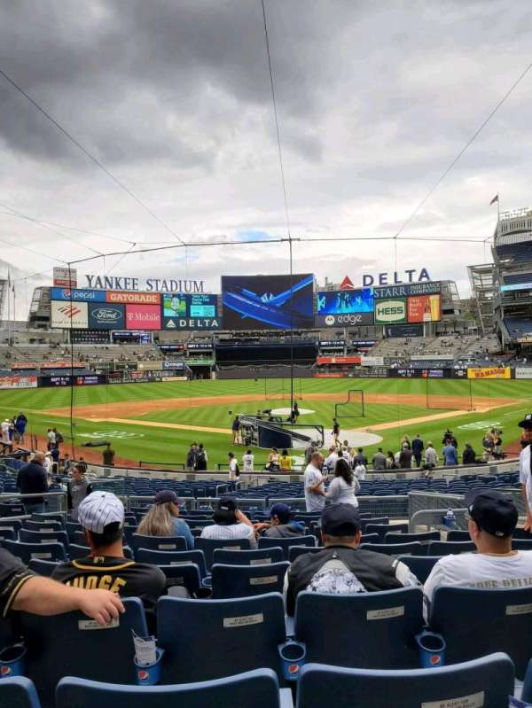 Yankee Stadium, section: 120B, row: 11, seat: 4
