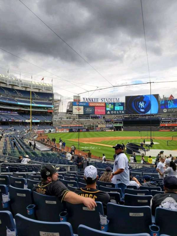 Yankee Stadium, section: 120B, row: 11, seat: 4