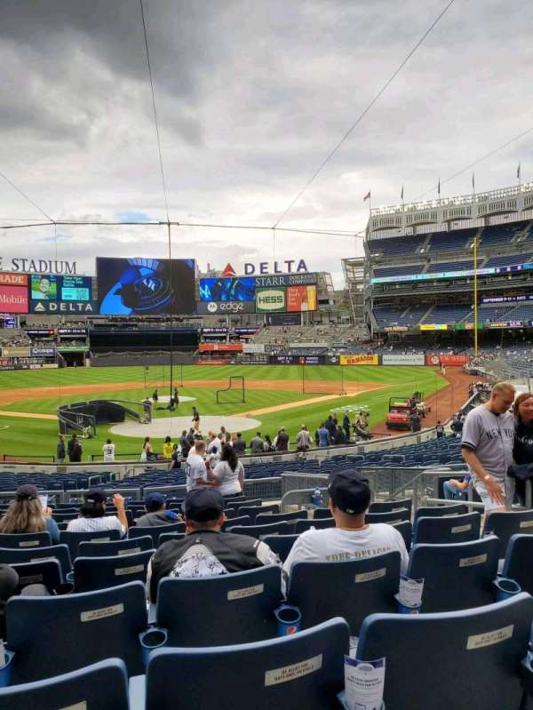 Yankee Stadium, section: 120B, row: 11, seat: 4