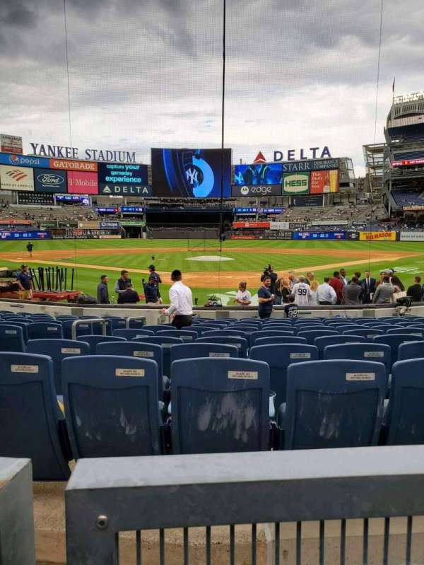 Yankee Stadium, section: 120B, row: 1, seat: 3