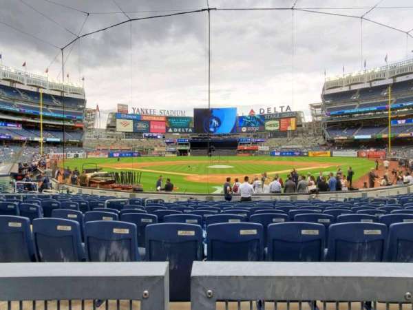 Yankee Stadium, section: 120B, row: 1, seat: 1