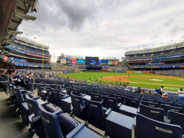 Yankee Stadium, section: 124, row: 14, seat: 7