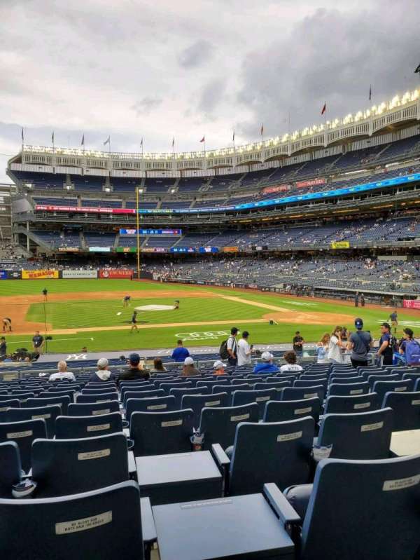Yankee Stadium, section: 124, row: 14, seat: 8