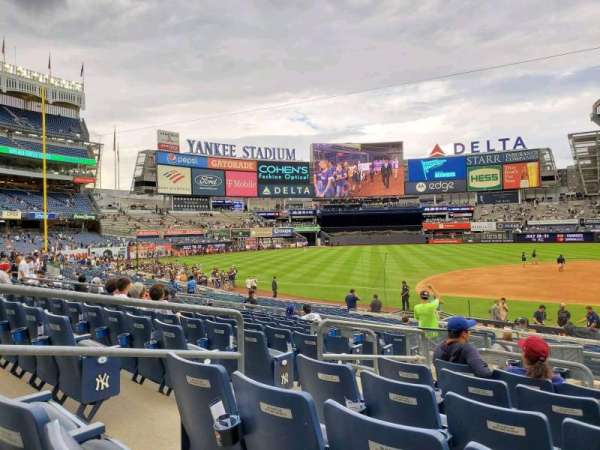 Yankee Stadium, section: 124, row: 10, seat: 14