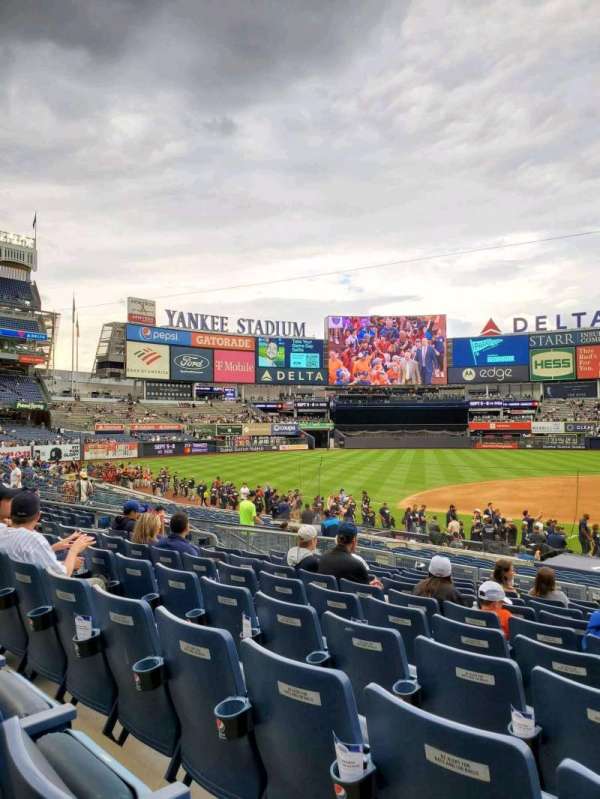 Yankee Stadium, section: 124, row: 10, seat: 3