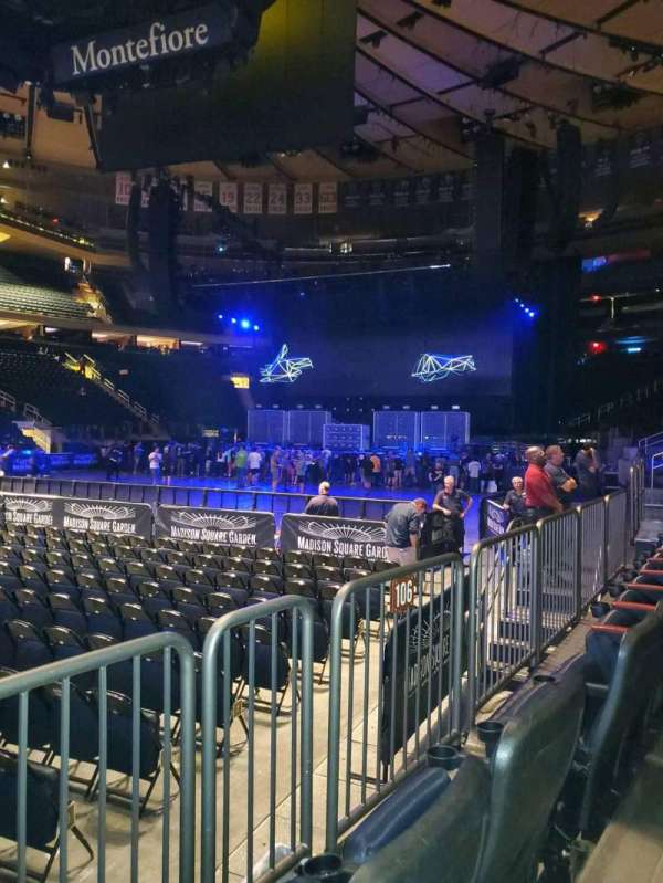 Madison Square Garden, section: 106, row: 2, seat: 2