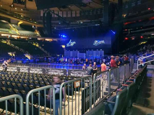 Madison Square Garden, section: 106, row: 2, seat: 3