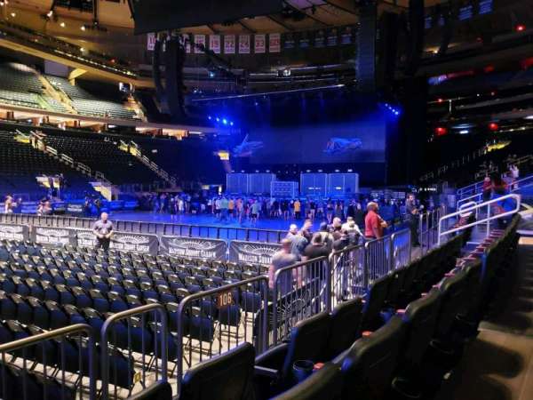 Madison Square Garden, section: 106, row: 3, seat: 2