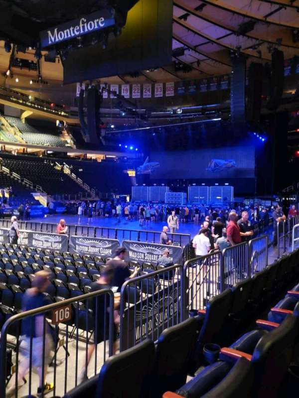 Madison Square Garden, section: 106, row: 3, seat: 4