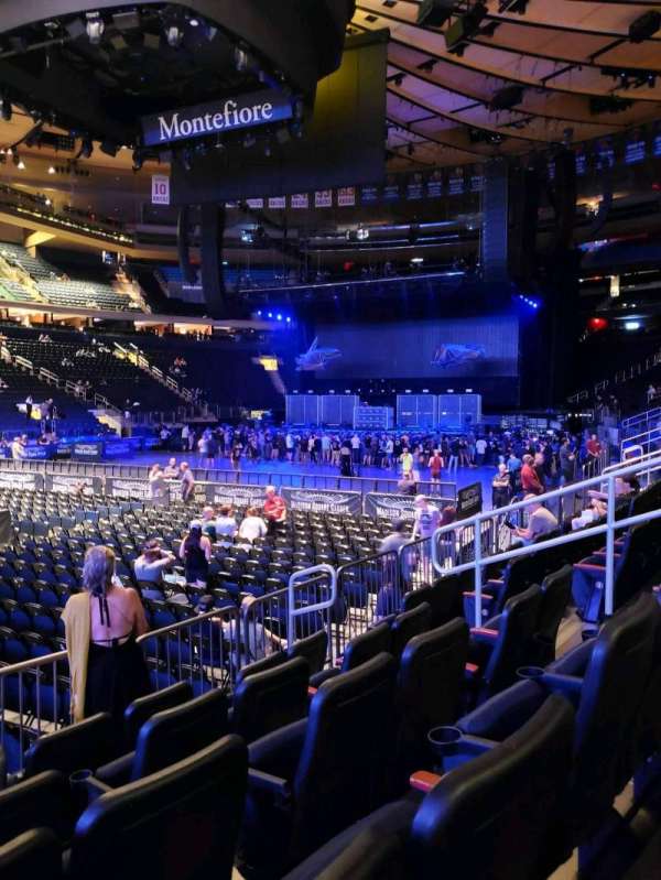 Madison Square Garden, section: 105, row: 5, seat: 7