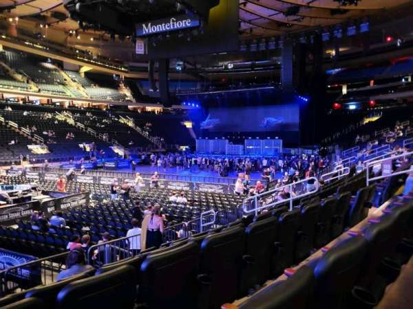 Madison Square Garden, section: 105, row: 7, seat: 3