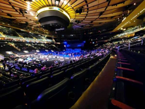 Madison Square Garden, section: 105, row: 9, seat: 3