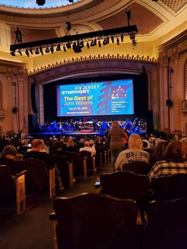 Hackensack Meridian Health Theatre, section: Orchestra R, row: W, seat: 4