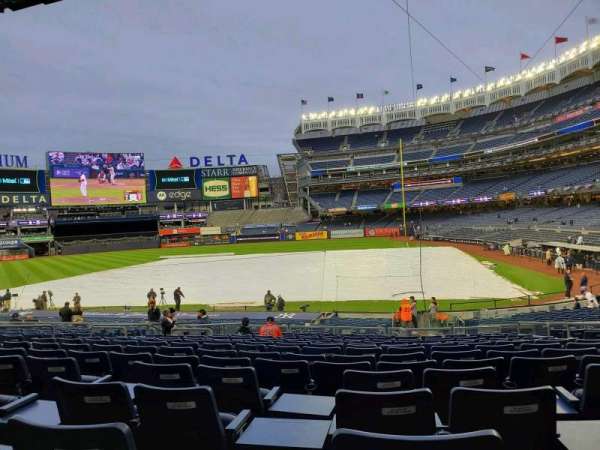Yankee Stadium, section: 122, row: 15, seat: 4