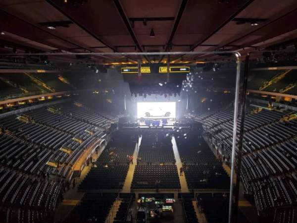 Madison Square Garden, section: 305, row: 1, seat: 6