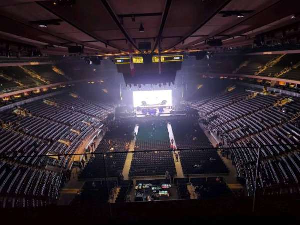 Madison Square Garden, section: 305, row: 2, seat: 7
