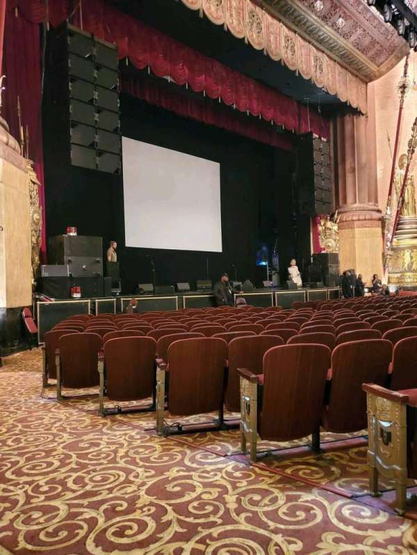 Beacon Theatre, section: Orchestra 3, row: K, seat: 33