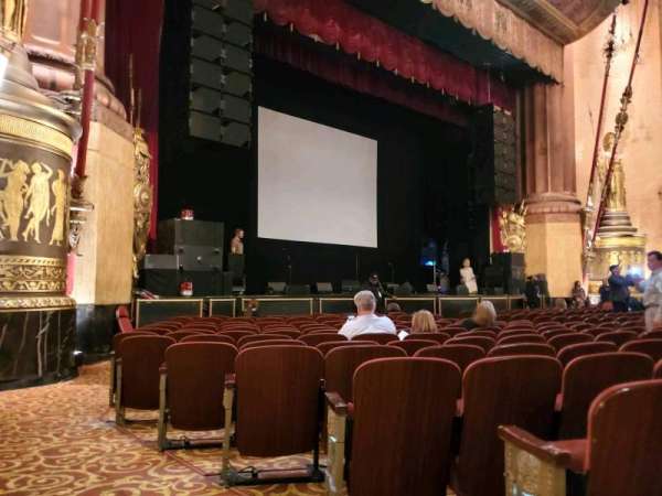 Beacon Theatre, section: Orchestra 3, row: J, seat: 29