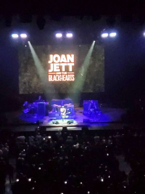 Madison Square Garden, section: 305, row: 1, seat: 1