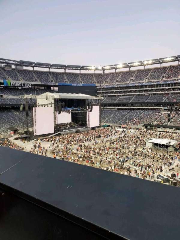 MetLife Stadium, section: 235, row: 1, seat: 14