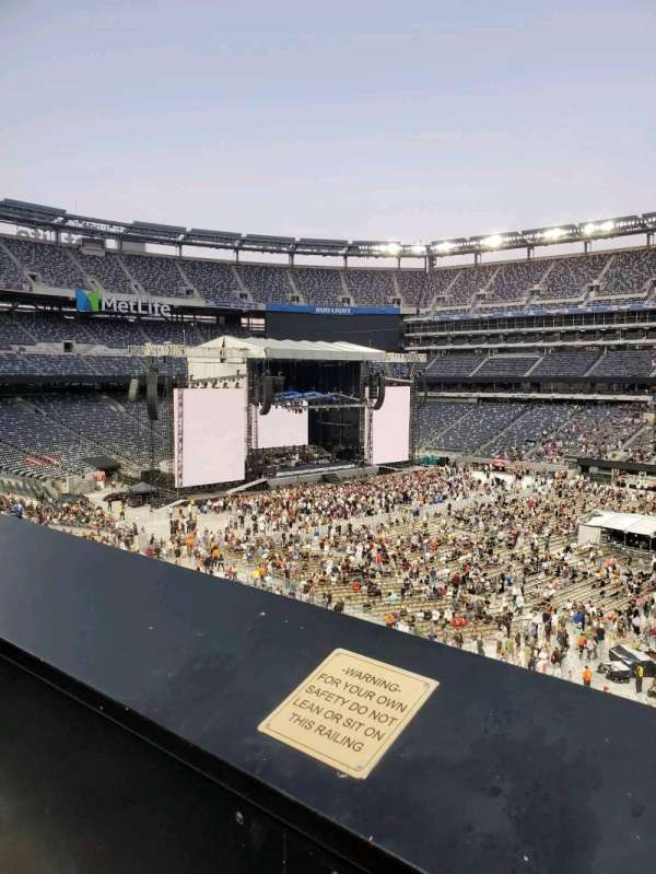 MetLife Stadium, section: 235, row: 1, seat: 12