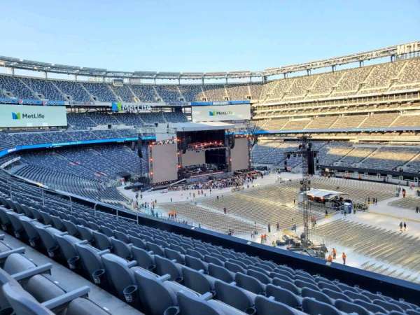 MetLife Stadium, section: 234, row: 10, seat: 1