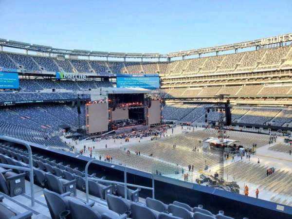 MetLife Stadium, section: 234, row: 6, seat: 19