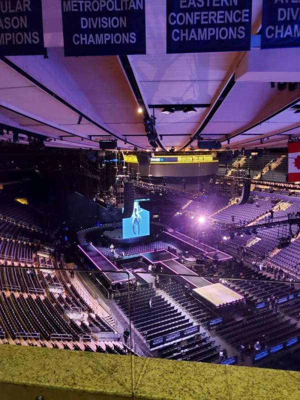 Madison Square Garden, section: 302, row: 2, seat: 3
