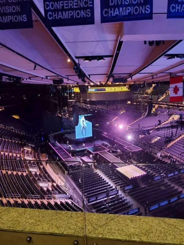 Madison Square Garden, section: 302, row: 2, seat: 7