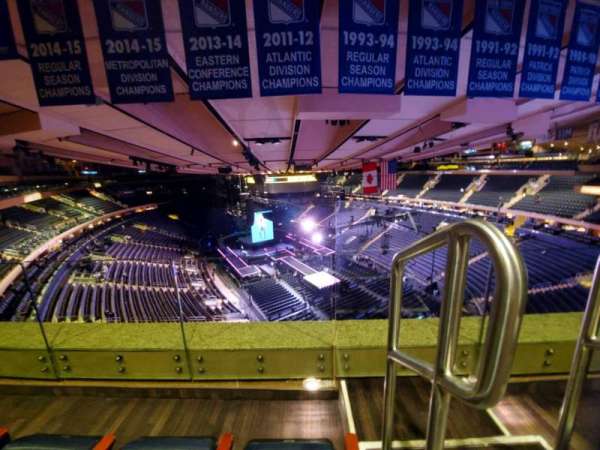 Madison Square Garden, section: 302, row: 2, seat: 8