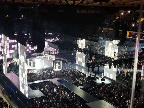 Madison Square Garden, section: 302, row: 1, seat: 2