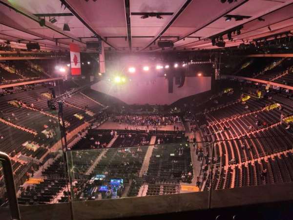 Madison Square Garden, section: 306, row: 2, seat: 11