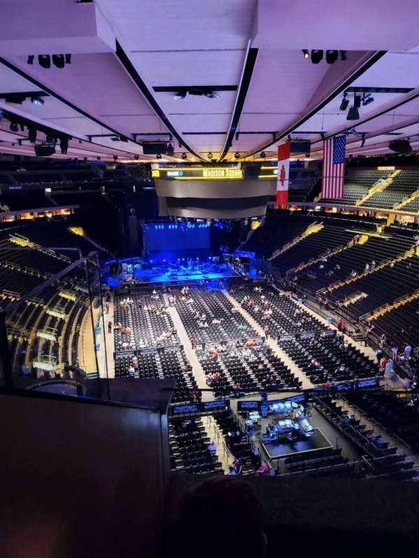 Madison Square Garden, section: 304, row: 2, seat: 1
