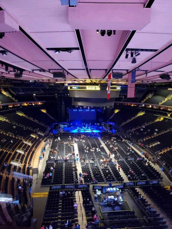 Madison Square Garden, section: 304, row: 2, seat: 8