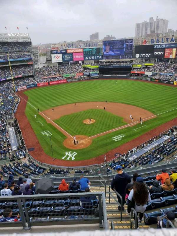 Yankee Stadium, section: 420A, row: 1, seat: 5