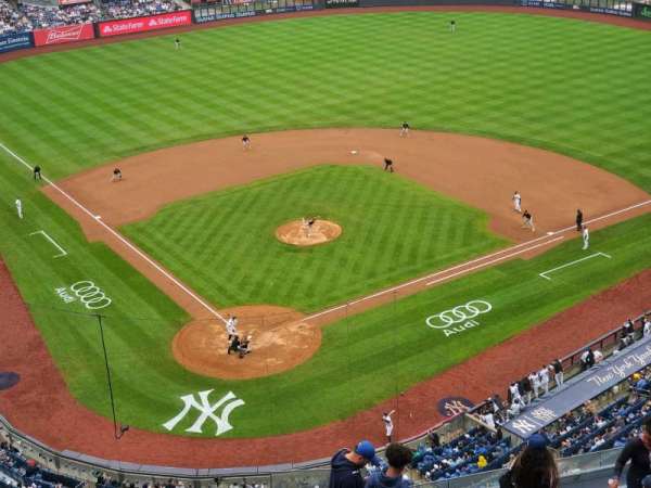 Yankee Stadium, section: 420A, row: 1, seat: 4
