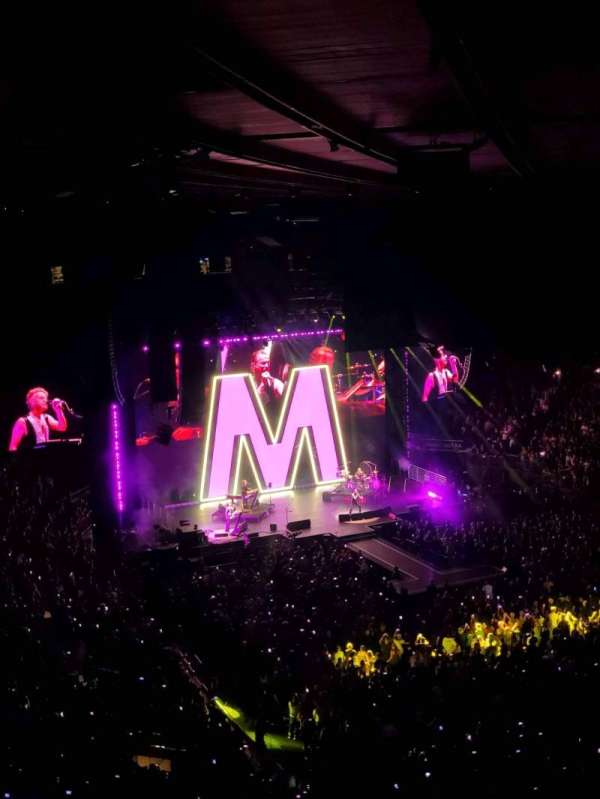 Madison Square Garden, section: 301, row: 1, seat: 7