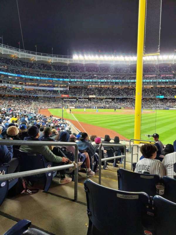 Yankee Stadium, section: 107, row: 9, seat: 14