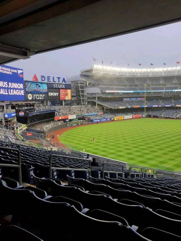 Yankee Stadium, section: 233B, row: 19, seat: 13