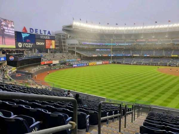 Yankee Stadium, section: 233B, row: 15, seat: 17