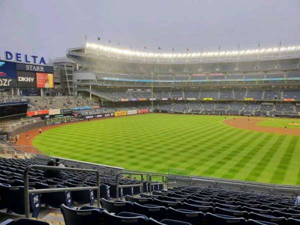 Yankee Stadium, section: 233B, row: 15, seat: 14