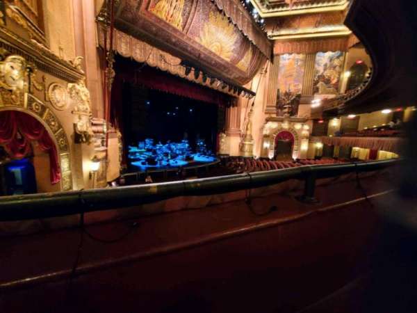 Beacon Theatre, section: Loge 3, row: A, seat: 43