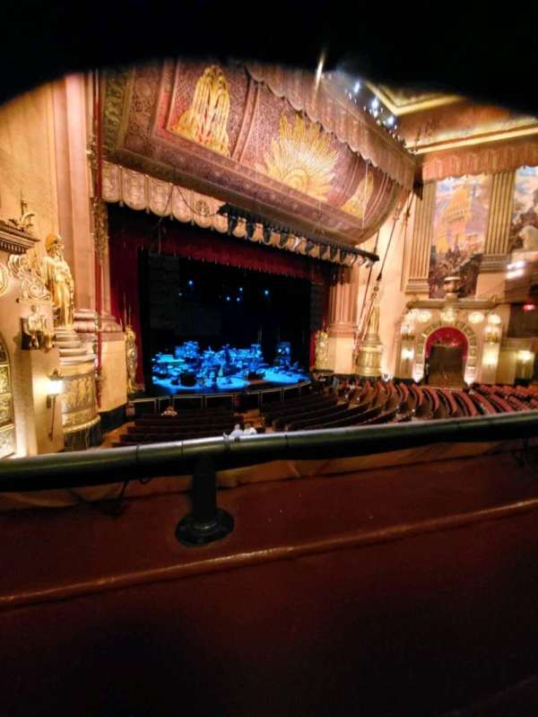 Beacon Theatre, section: Loge 3, row: A, seat: 33