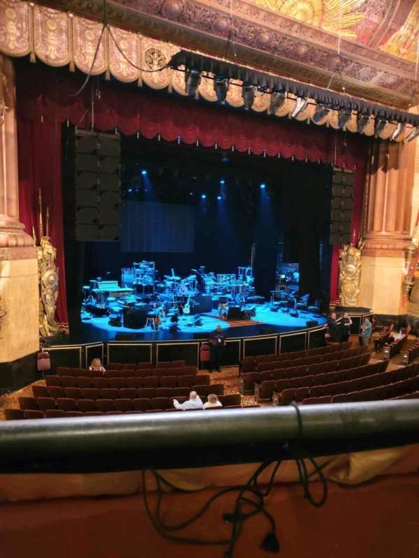 Beacon Theatre, section: Loge 3, row: A, seat: 29