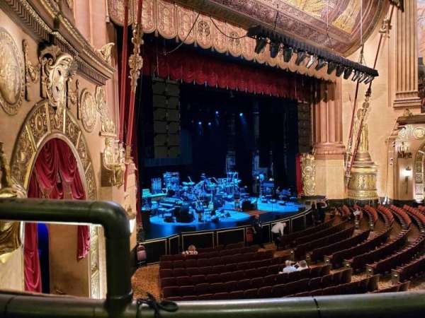 Beacon Theatre, section: Loge 3, row: A, seat: 51