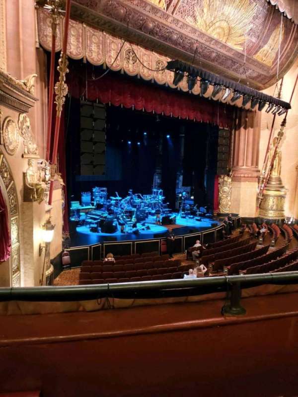 Beacon Theatre, section: Loge 3, row: B, seat: 51
